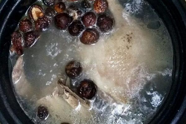 白切鸭肉的做法图解2
