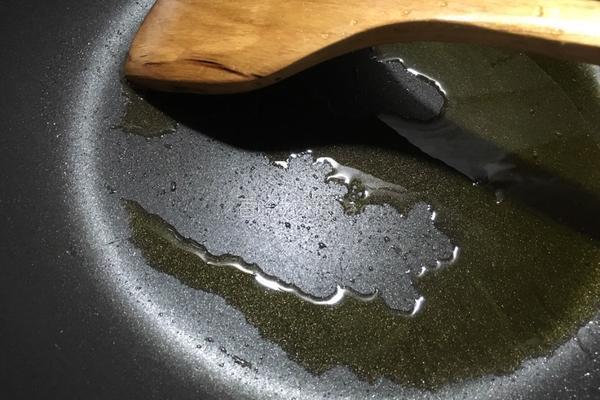 杏鲍菇炒肉的做法图解4