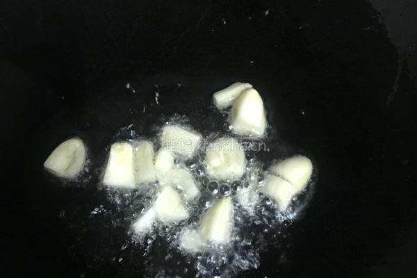 素炒菠菜的做法图解2