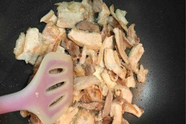 蒜苗炒肉的做法图解4