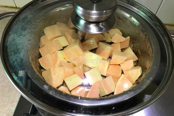 粉蒸肥肠的做法图解8