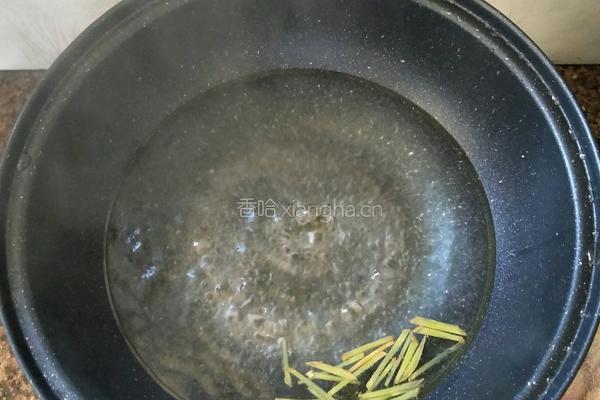 葱油花蛤的做法图解3