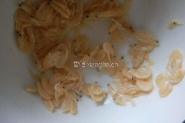 虾米鸡蛋汤的做法图解2