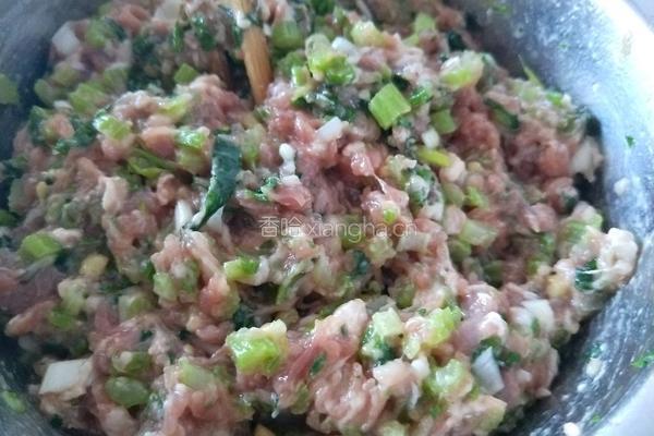 猪肉芹菜馅饼的做法图解11