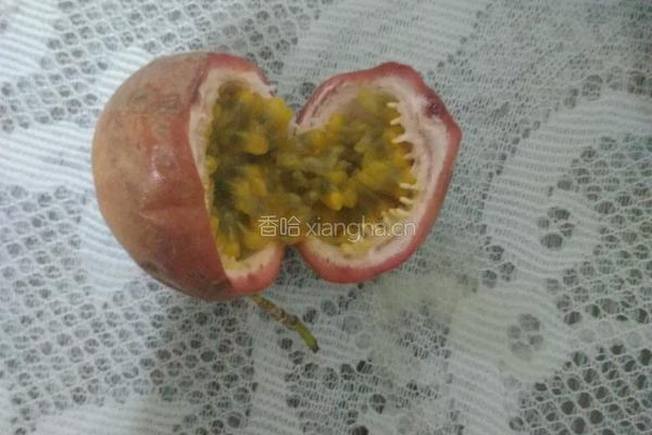 百香果芒果柠檬味汽水的做法图解2
