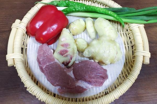 姜丝肉的做法图解1
