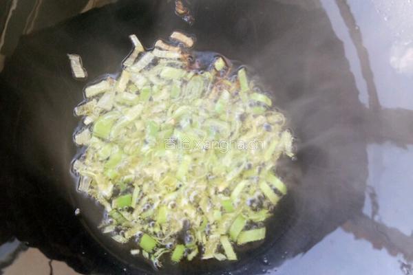 炒意大利面的做法图解4