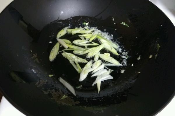 虾仁鸡蛋的做法图解5