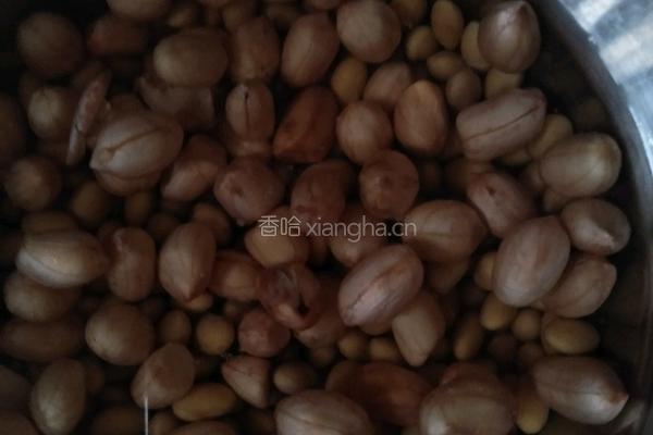 花生黄豆粥的做法图解3