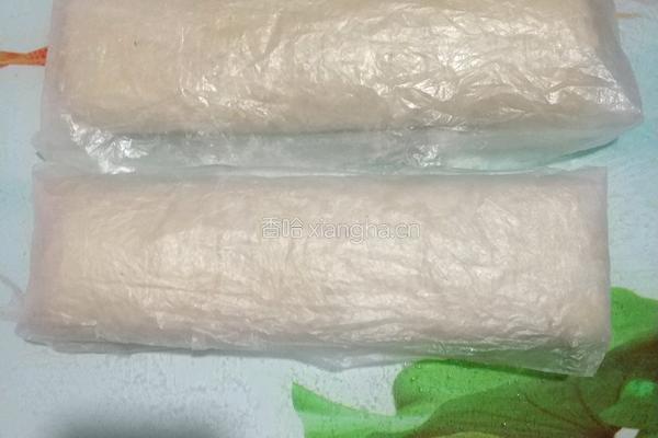 奶香余洪油条的做法图解3