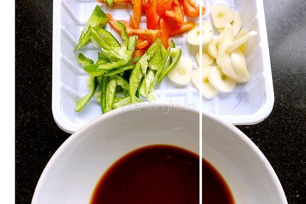香煎茄子的做法图解1