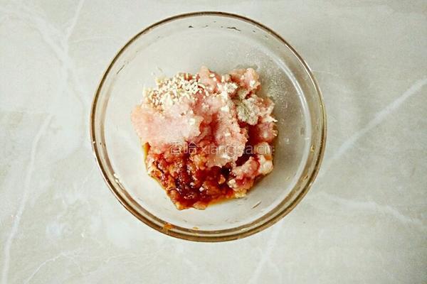 肉沫蒸冬瓜的做法图解1