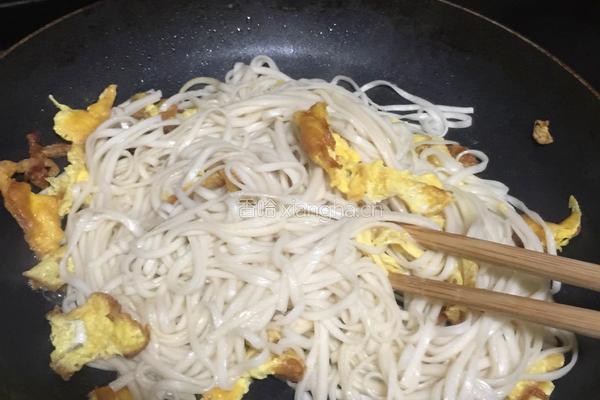 爱心炒面的做法图解6