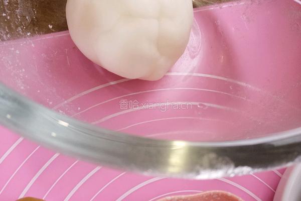 多色冰皮月饼的做法图解3