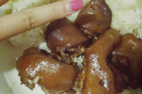 红烧猪蹄饭