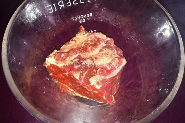  西芹牛肉丝的做法图解1