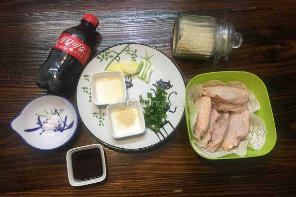 可乐鸡翅饭(儿童餐)的做法图解1