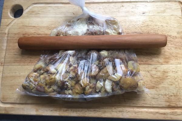 板栗馅的做法图解3