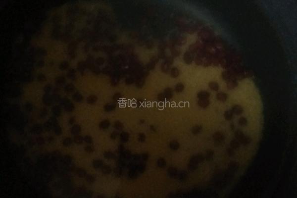 红豆小米粥的做法图解3