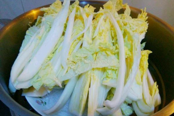 蒜蓉娃娃菜的做法图解2