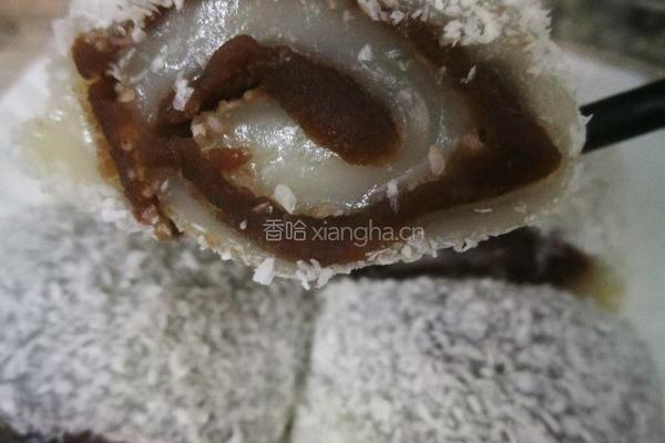 红豆沙馅椰蓉卷的做法图解5