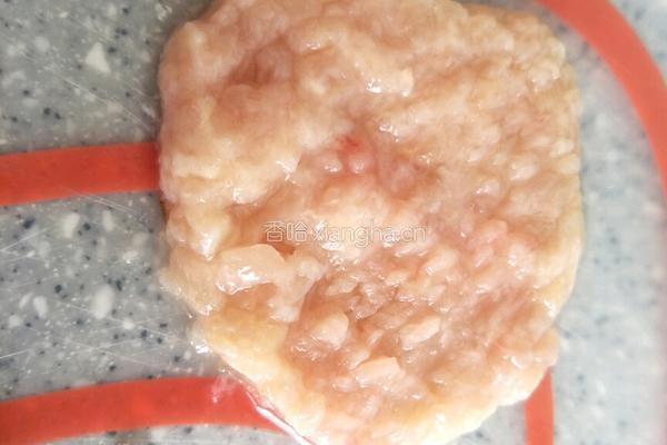 宝宝辅食☞香菇鸡肉饼的做法图解1