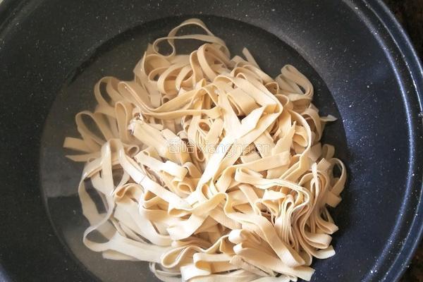 凉拌豆皮的做法图解4