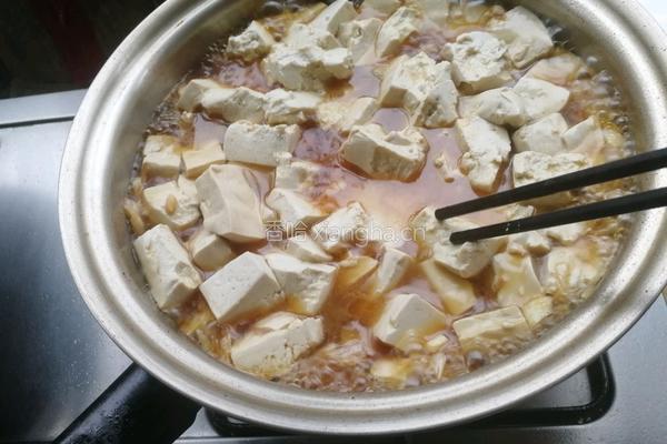家常炖豆腐的做法图解4