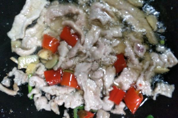 锅巴肉片的做法图解1