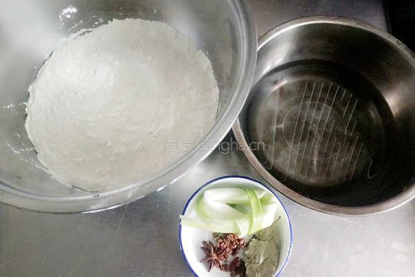缠丝手撕饼的做法图解1