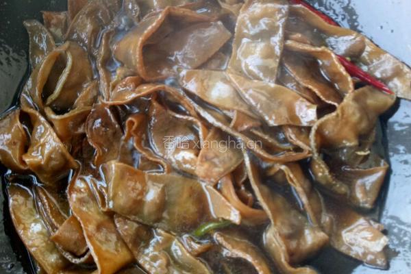 红烧干扁豆的做法图解4
