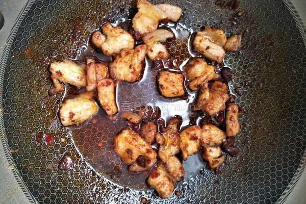 青椒回锅肉的做法图解4