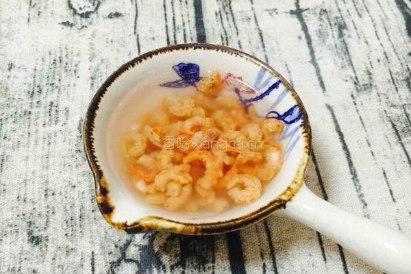香菇虾米炒韭菜花的做法图解3