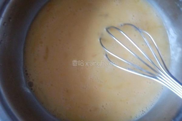鸡蛋炒圆葱的做法图解1