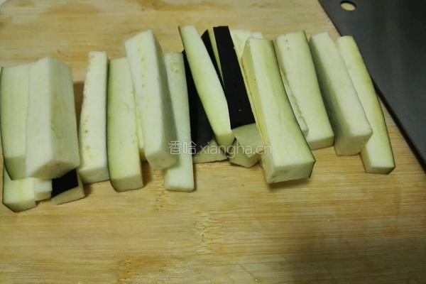 炝炒茄子的做法图解2