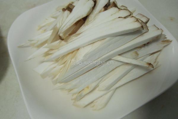 爆炒杏鲍菇的做法图解2