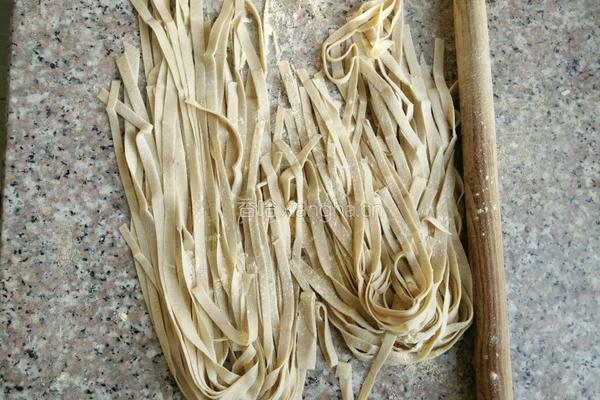 手工荞麦面的做法图解6