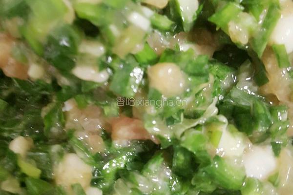 韭菜肉蒸包的做法图解1
