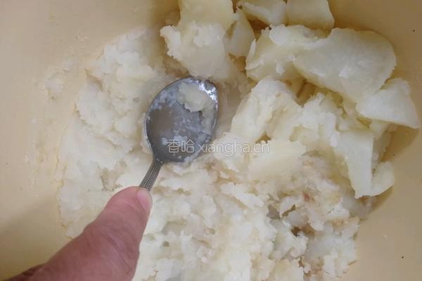 土豆虾球的做法图解3