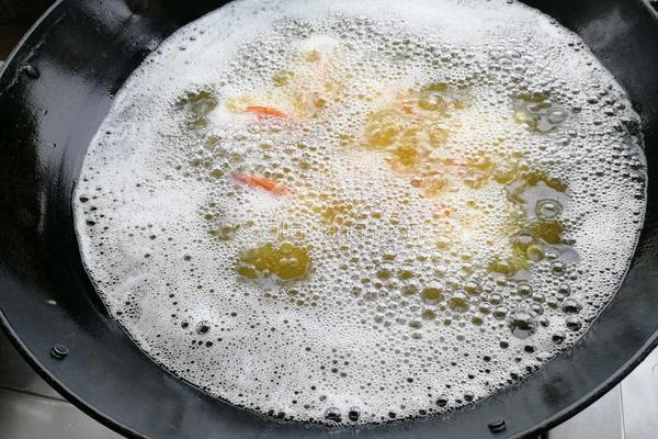 土豆虾球的做法图解9