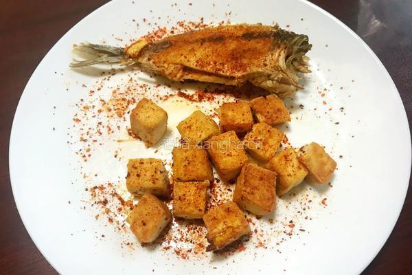 电饼铛煎鱼煎豆腐的做法图解5