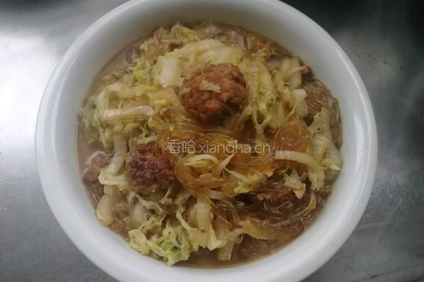 白菜粉条炖丸子的做法图解7