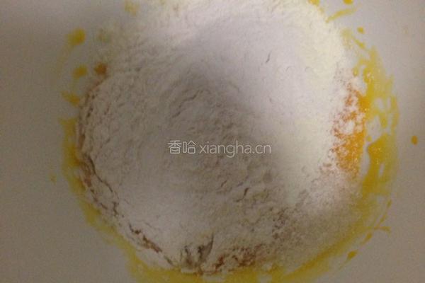 微波炉蛋糕的做法图解3
