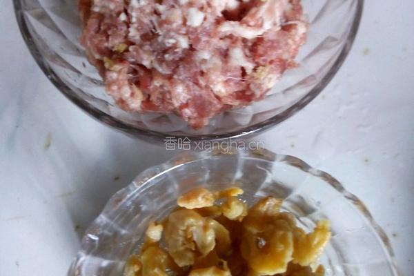 糯米虾仁烧麦的做法图解4
