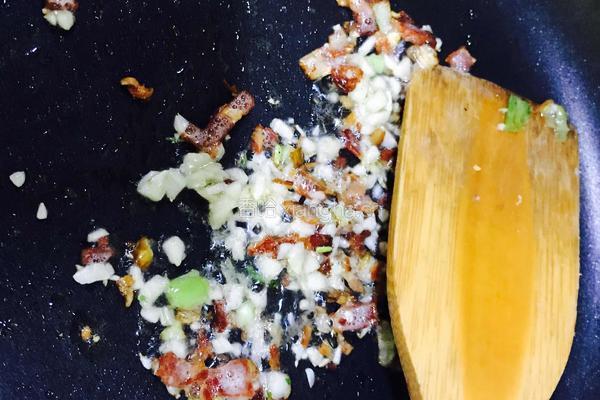 黄油蛋炒饭的做法图解4