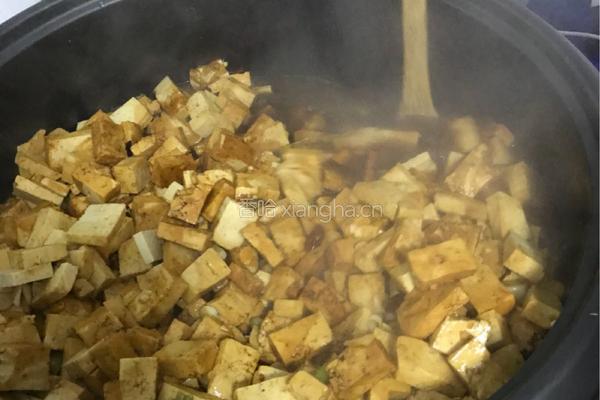 红烧豆腐的做法图解3
