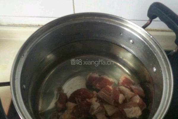 土豆烧牛肉的做法图解2