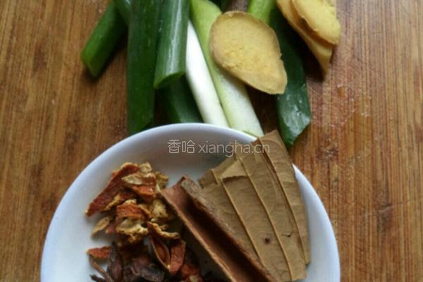 土豆烧牛肉的做法图解3