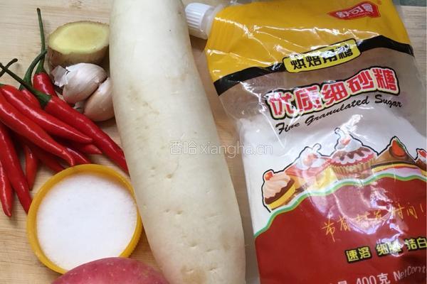 白萝卜苹果泡菜的做法图解1