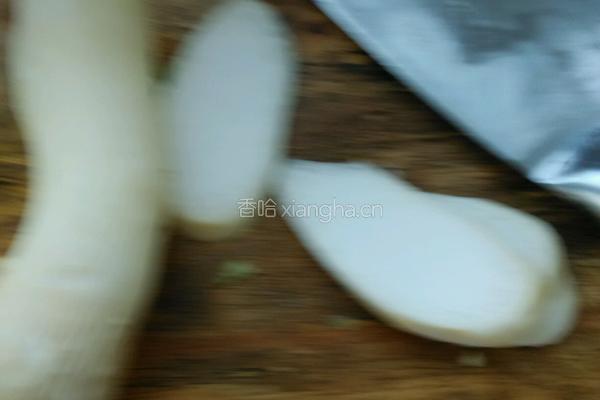 青椒素炒杏鲍菇的做法图解3